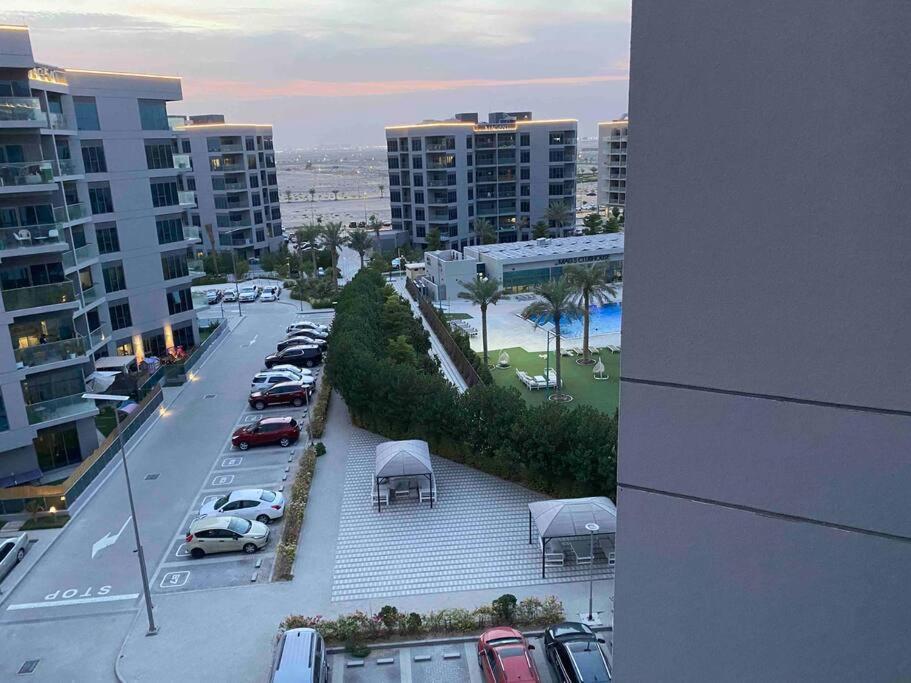 Beautiful Studio Apartment Close To Expo Dubai Eksteriør bilde